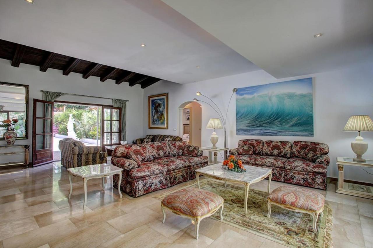 Exclusive Villa Las Palmeras Puerto Banus With Heated Private Swimming Pool, Marbella, Spain Exterior foto