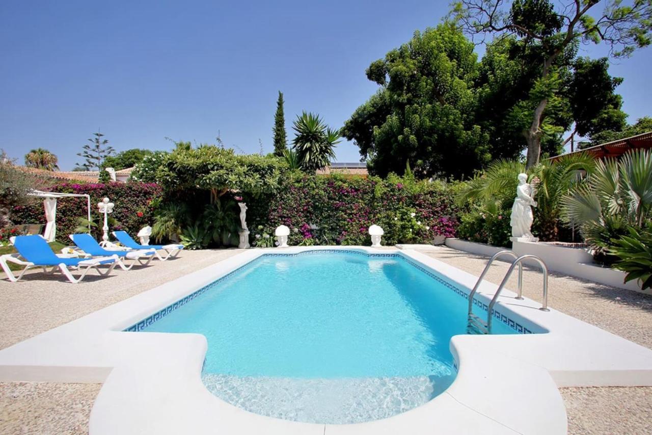 Exclusive Villa Las Palmeras Puerto Banus With Heated Private Swimming Pool, Marbella, Spain Exterior foto