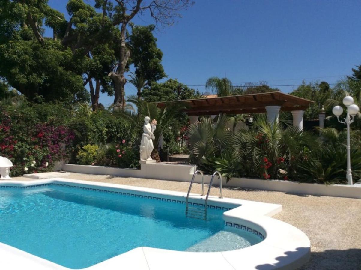 Exclusive Villa Las Palmeras Puerto Banus With Heated Private Swimming Pool, Marbella, Spain Exterior foto